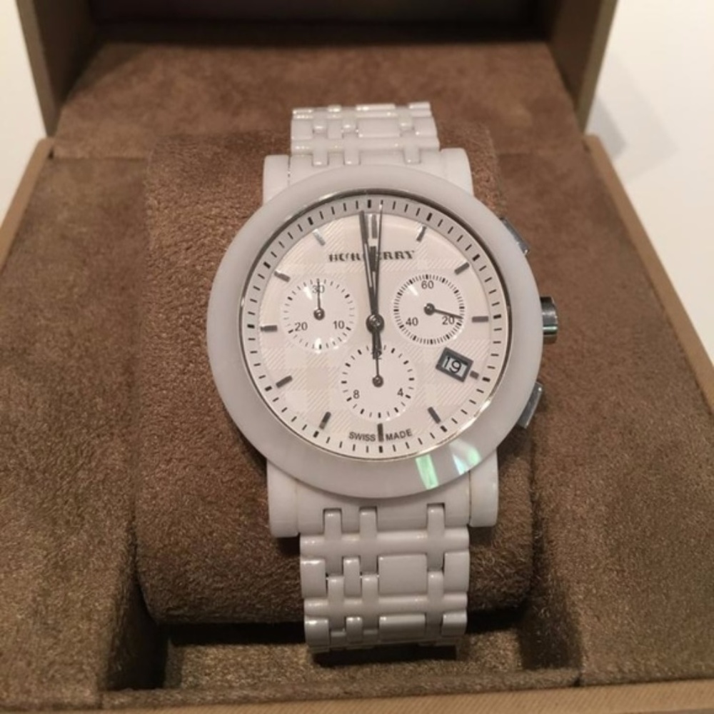 Burberry BU1770 White Ceramic Chronograph Watch